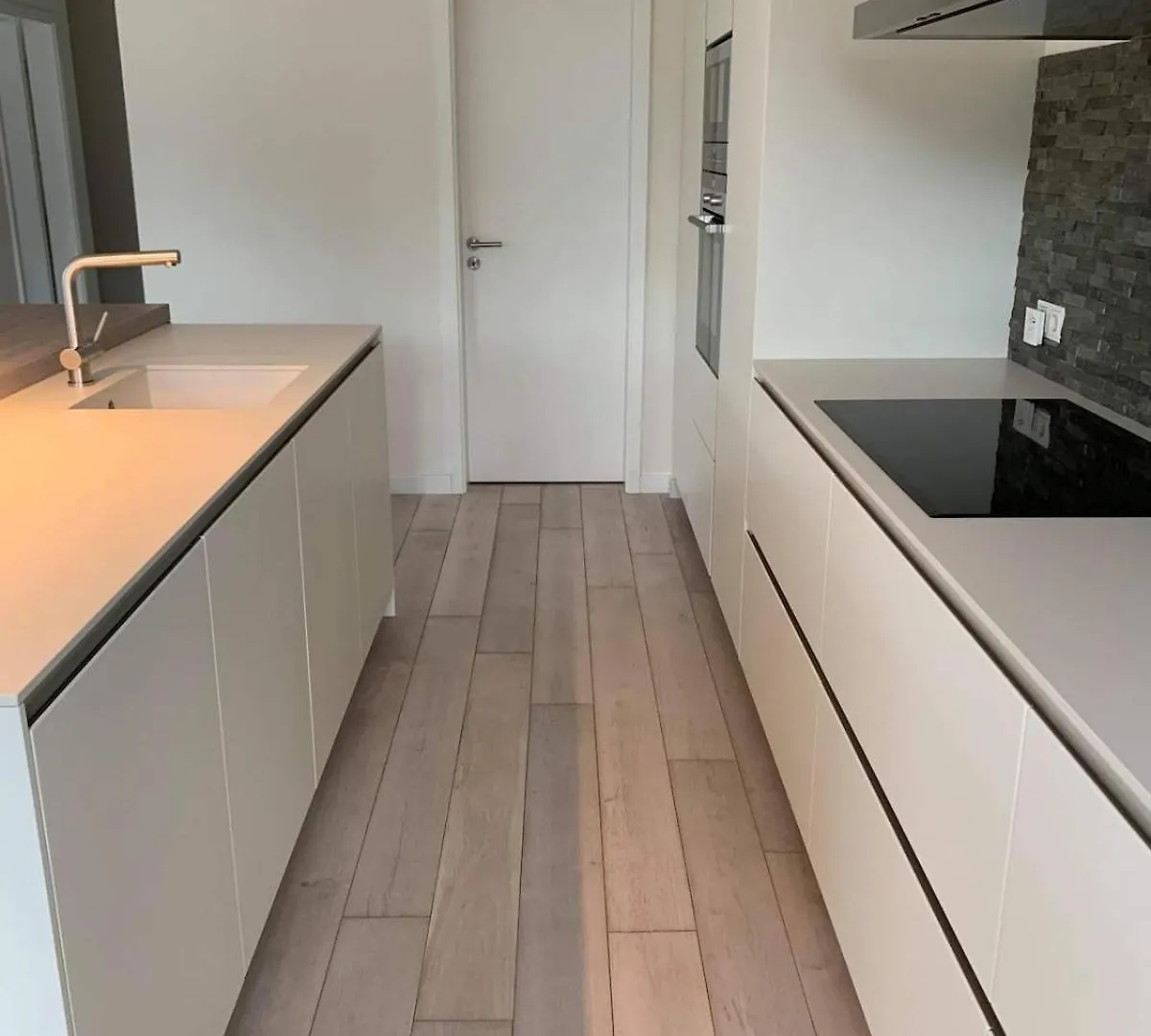 Modern 2 Bed With Garden - Bridel Apartment